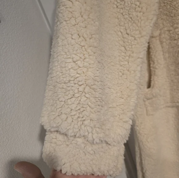 Free People Cozy Cream Sherpa Long Hooded Coat W/ Army Green 2way Zipper. Size S - Picture 6 of 9